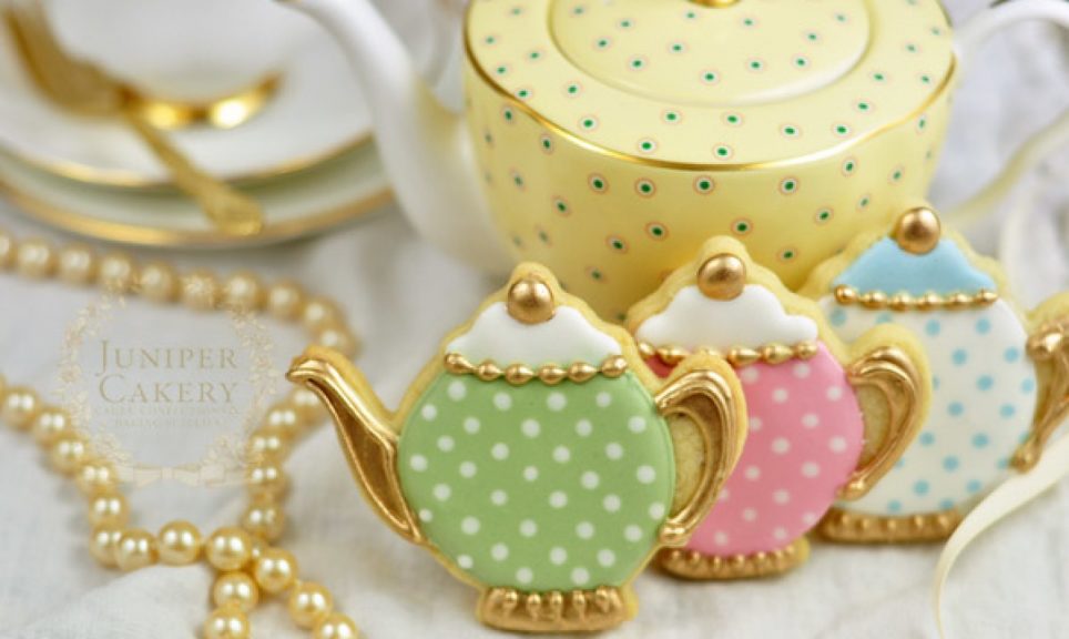 How To Decorate Teapot Vintage Cookies on Bluprint Craftsy