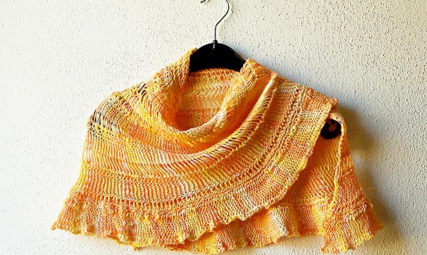 Au Coucher du Soleil Shawl