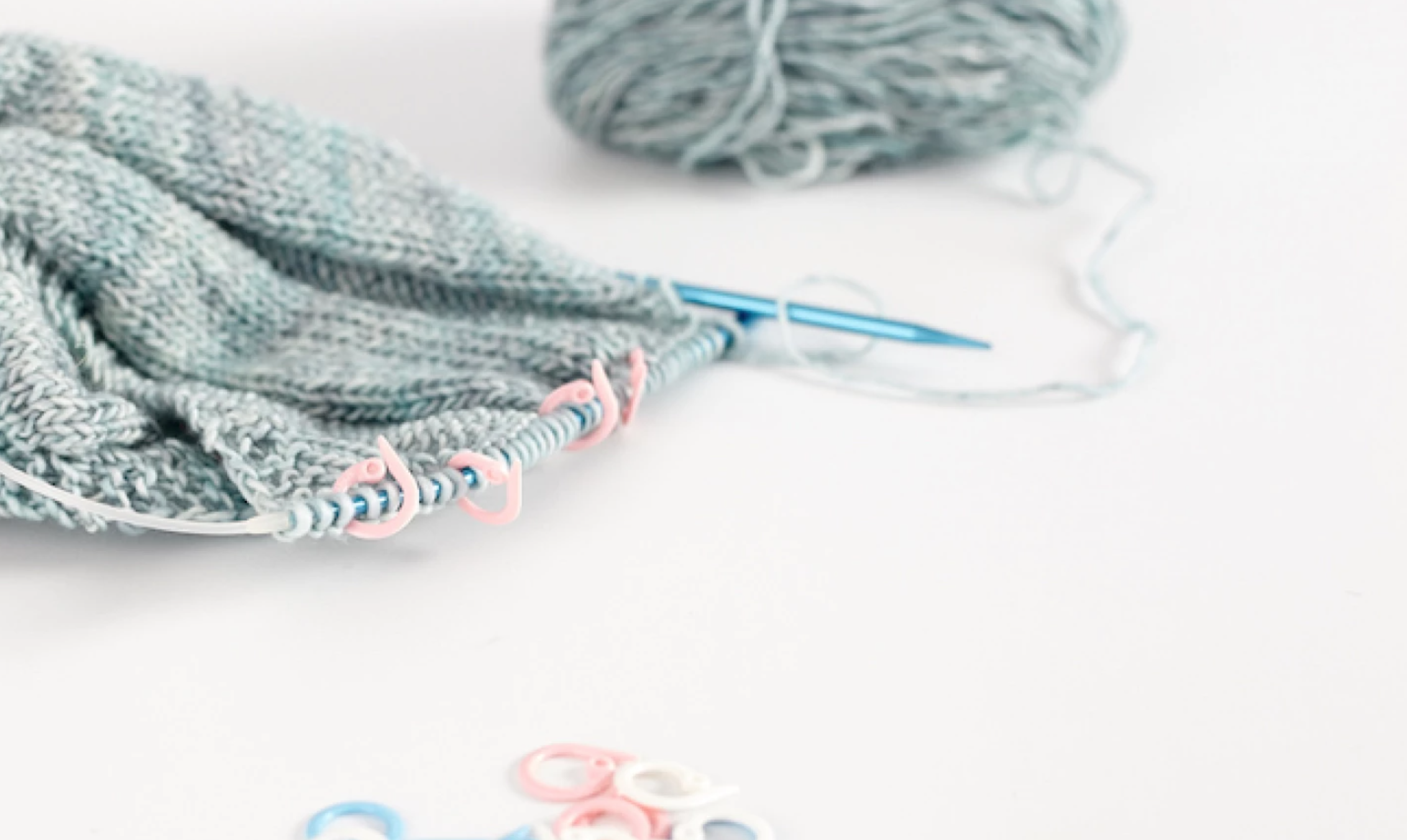 Seven ways you can use crochet stitch markers