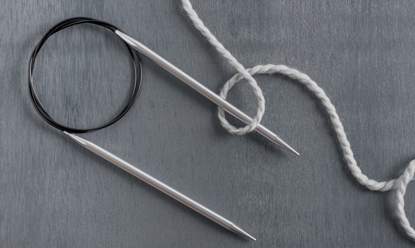 circular knitting needle with yarn