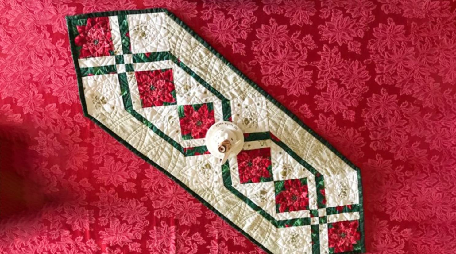 christmas table runner to sew