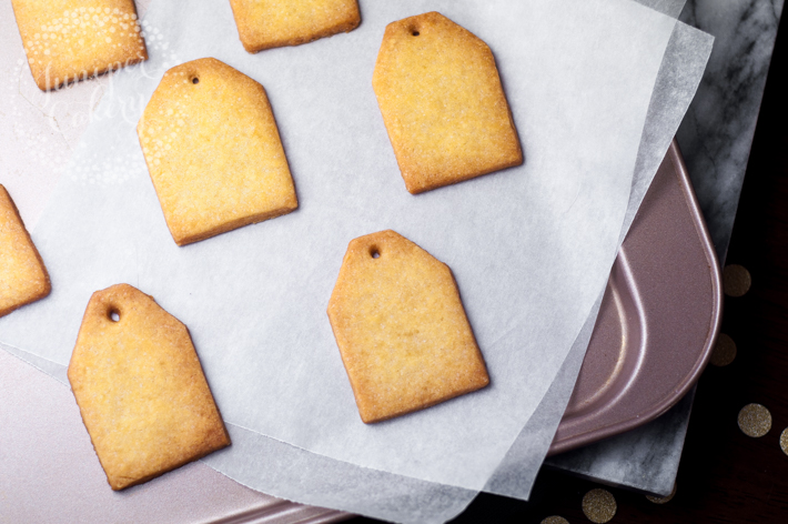 baked cookie tags