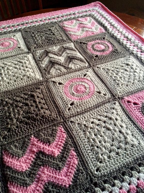 Lovely Granny Square Baby Blanket Patternsarticle featured image thumbnail.