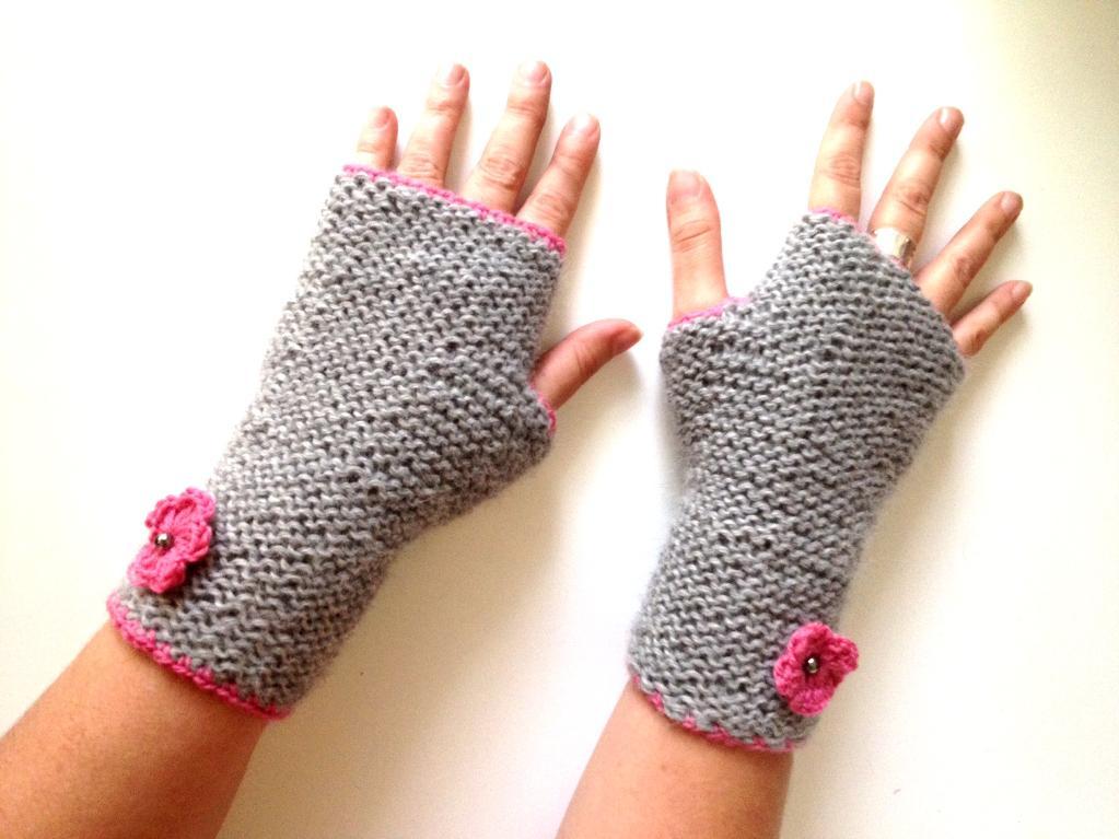 simple knit mitts