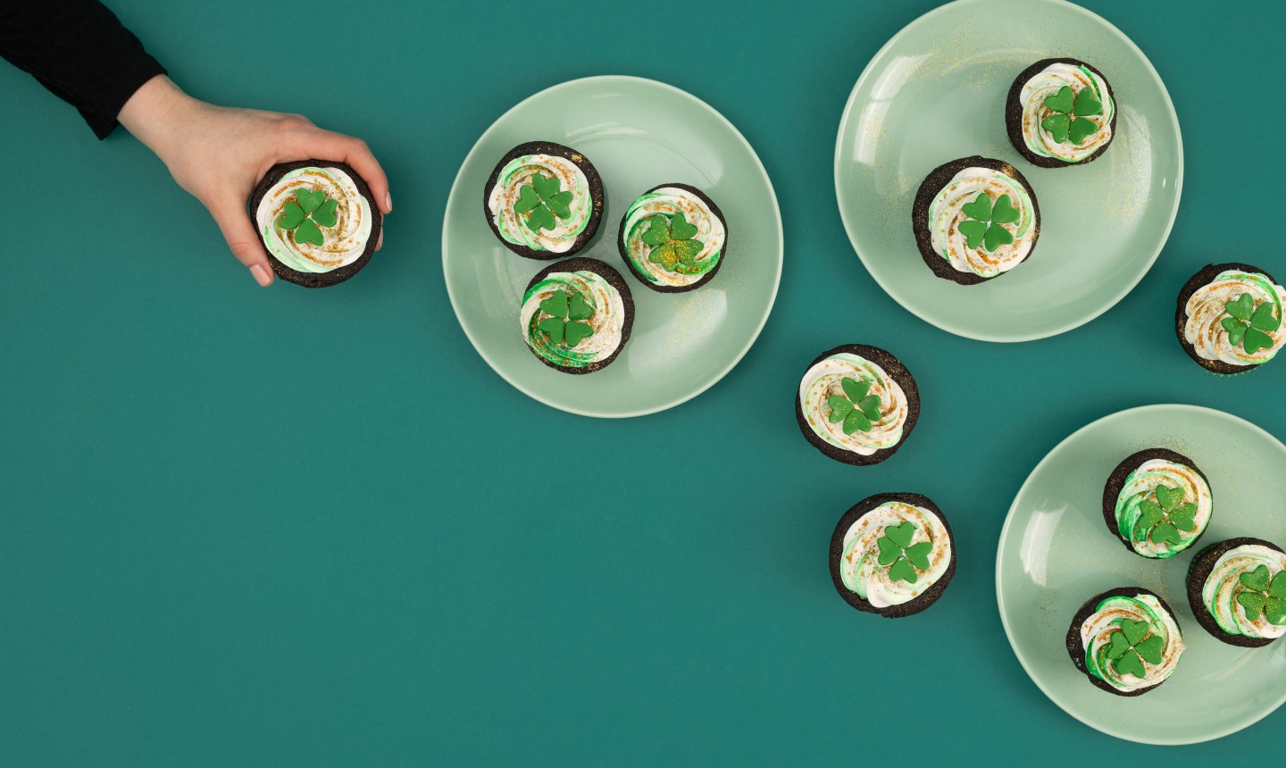 st. patricks day cupcakes