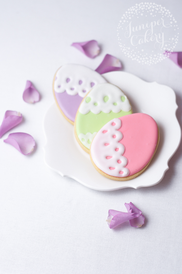 lacy easter egg cookies