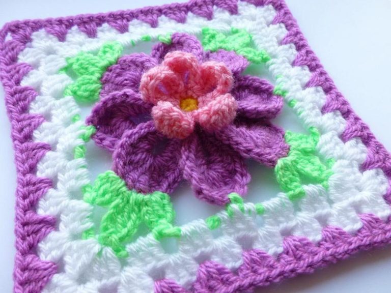 8 Fresh, Floral Granny Square Crochet Patternsarticle featured image thumbnail.