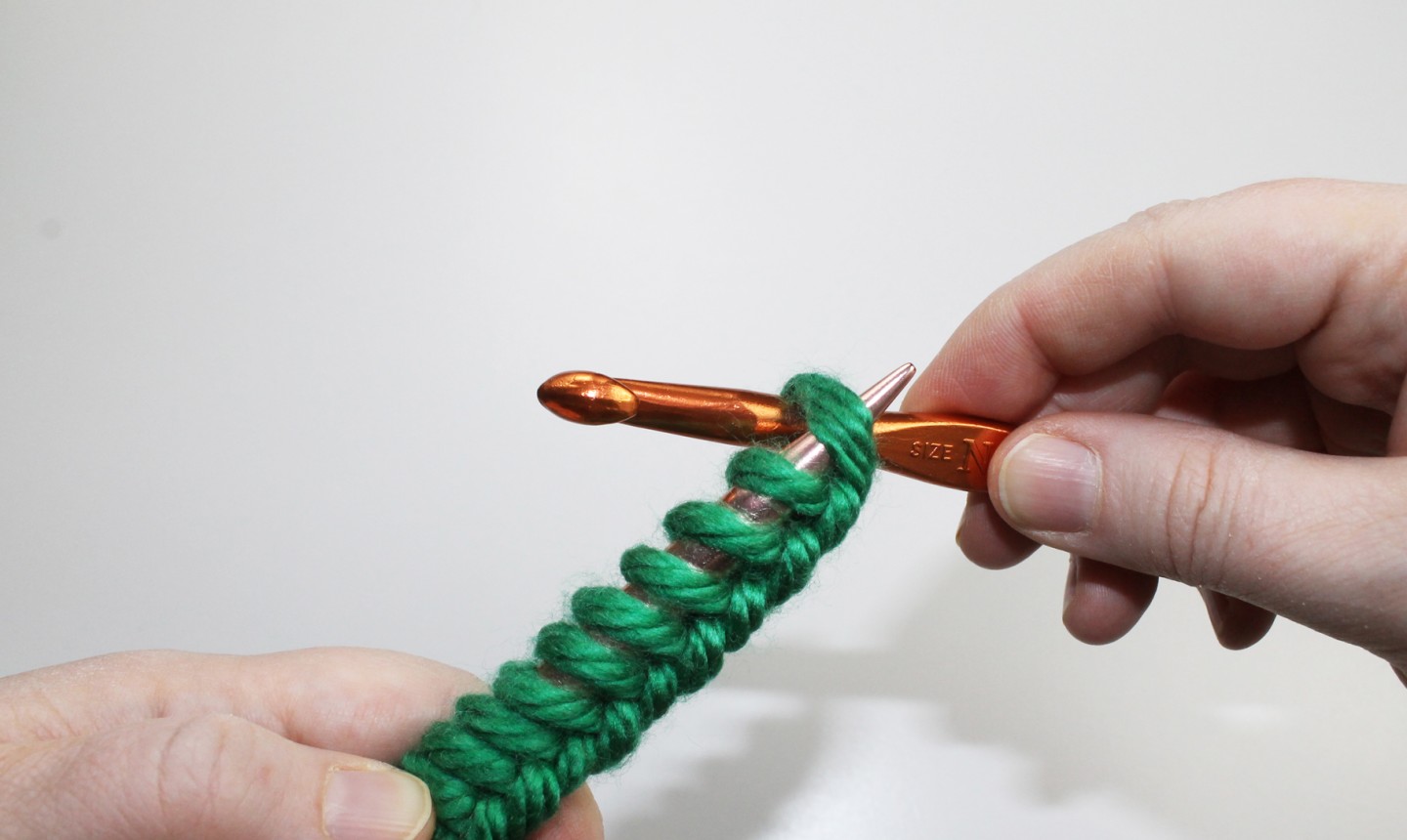 How to cast on knit stitches using a crochet hook 