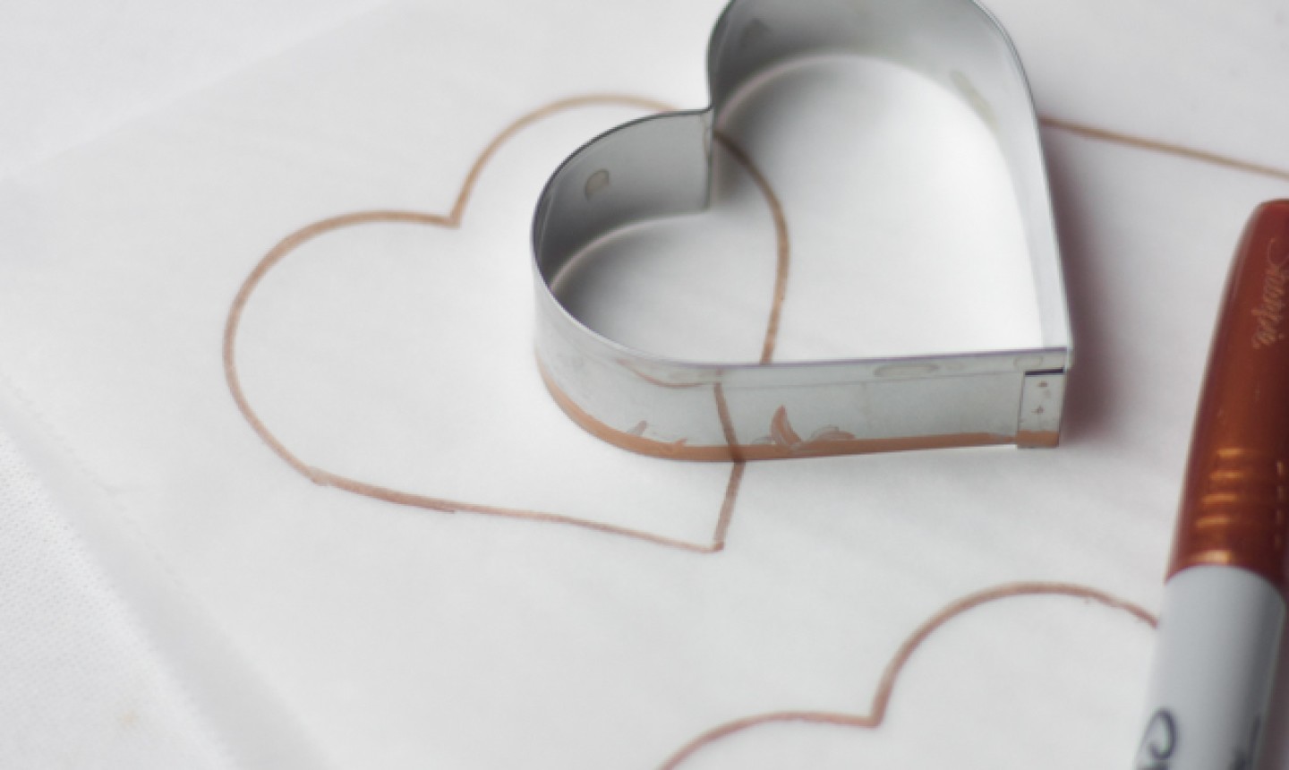 tracing heart cookie cutter