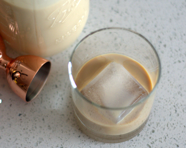 Make Your Own Better-Than-Baileys Irish Cream Liqueurarticle featured image thumbnail.