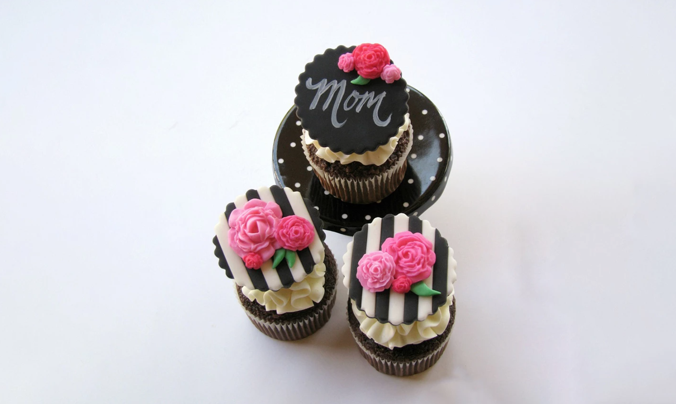 Quick & Easy Mother\'s Day Cupcakes Decorating Tutorial | Craftsy ...