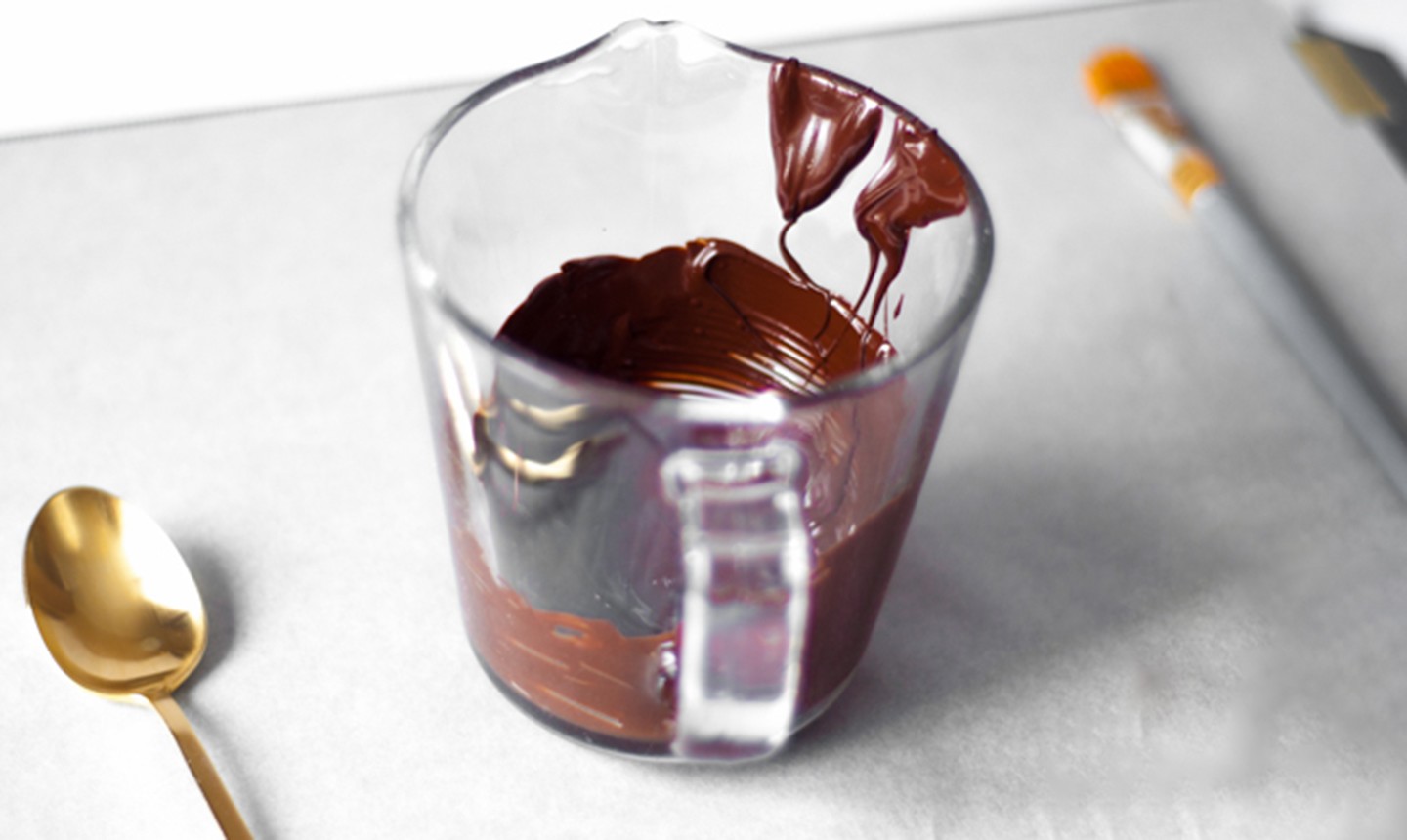 How to Make Chocolate Brush Strokes