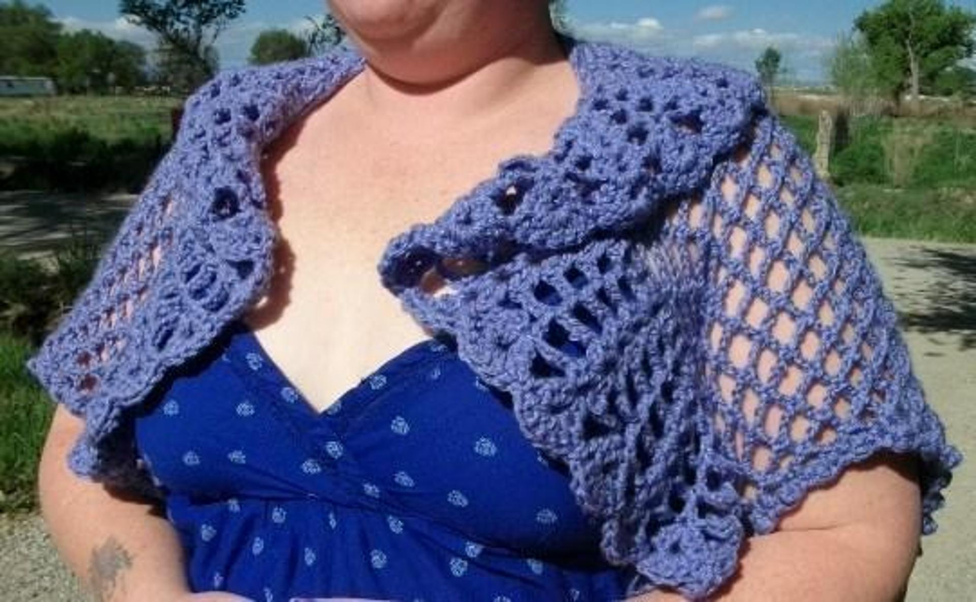 Crochet shrug patterns plus on sale size