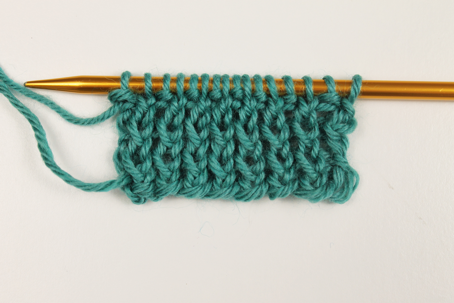 Knitting twisted stitches – knit & purl through the back of the