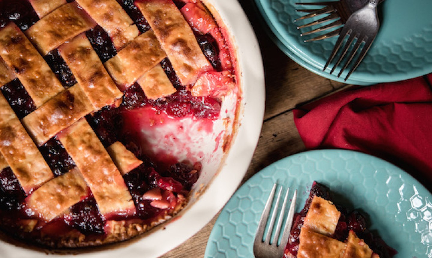 cranberry raisin pie