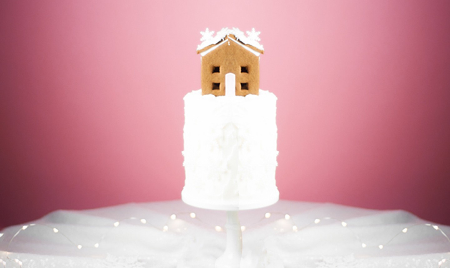 Gingerbread House Cake Topper: Get Festive for the Holidays!