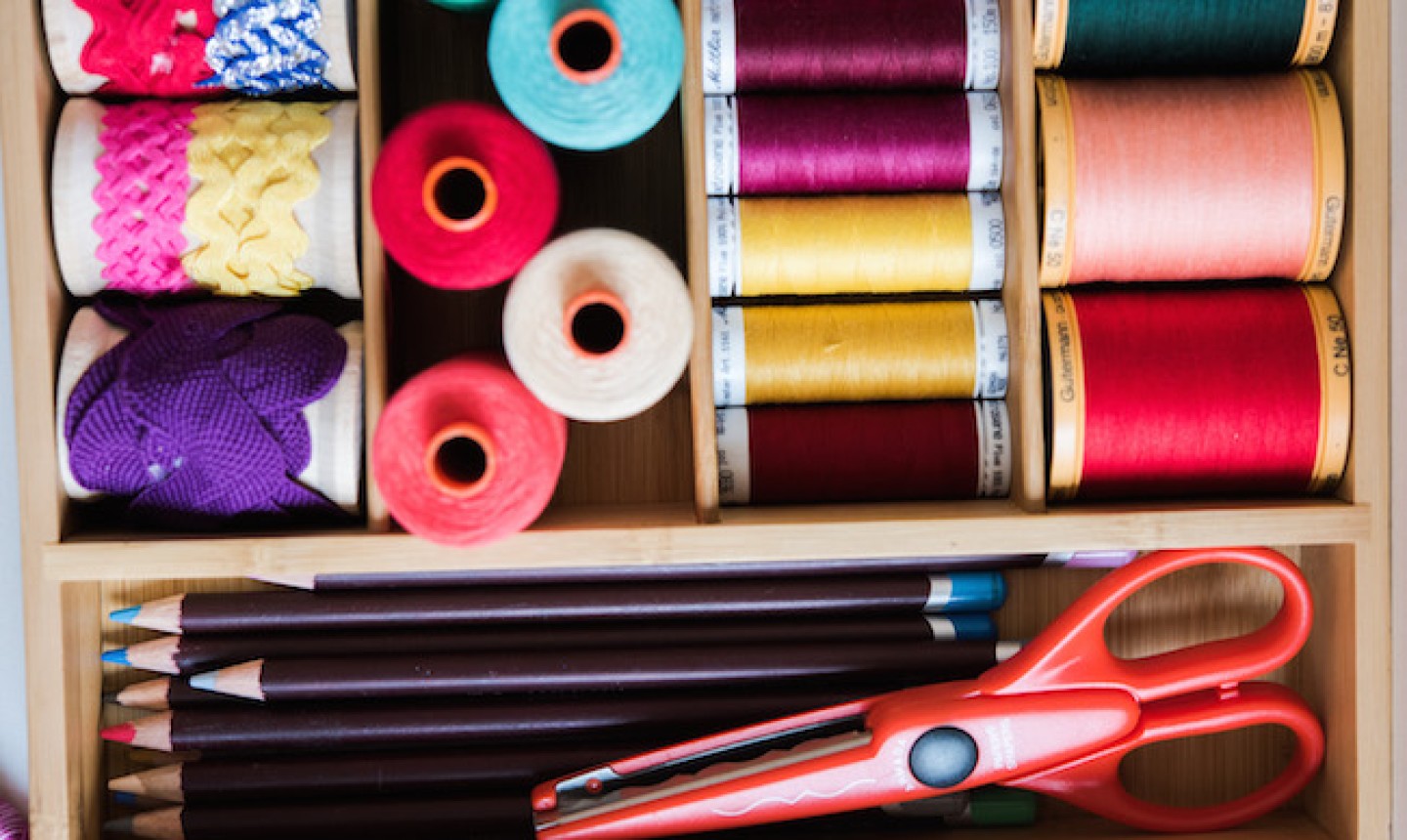 Your Complete Guide to Sewing & Quilting Threads