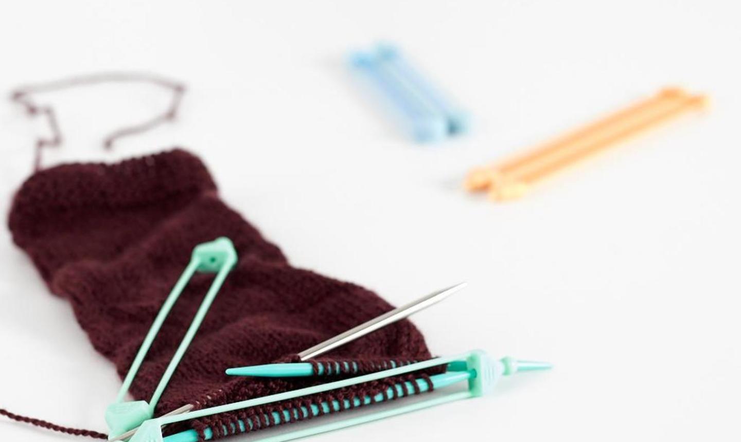 Can You Bring Knitting Needles (and Other Craft Tools) on an Airplane?