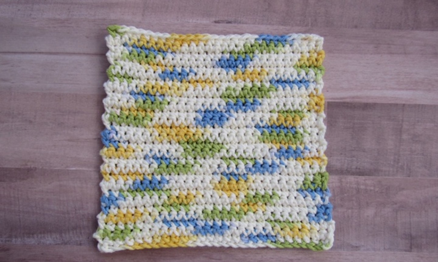 Quick And Easy Crochet Dishcloth Pattern