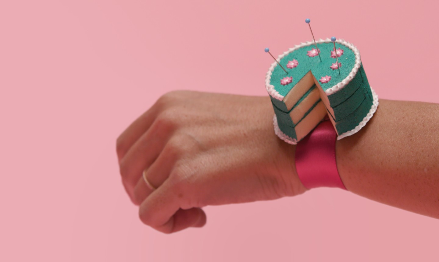 Wrist Pin Cushion 