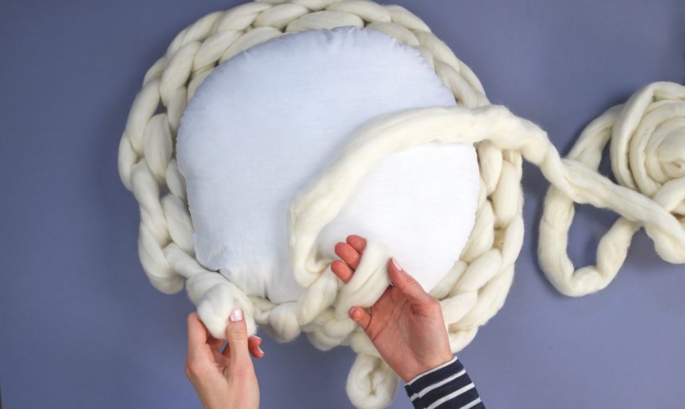 Hand Knit a Giant Yarn Throw Pillow l Craftsy