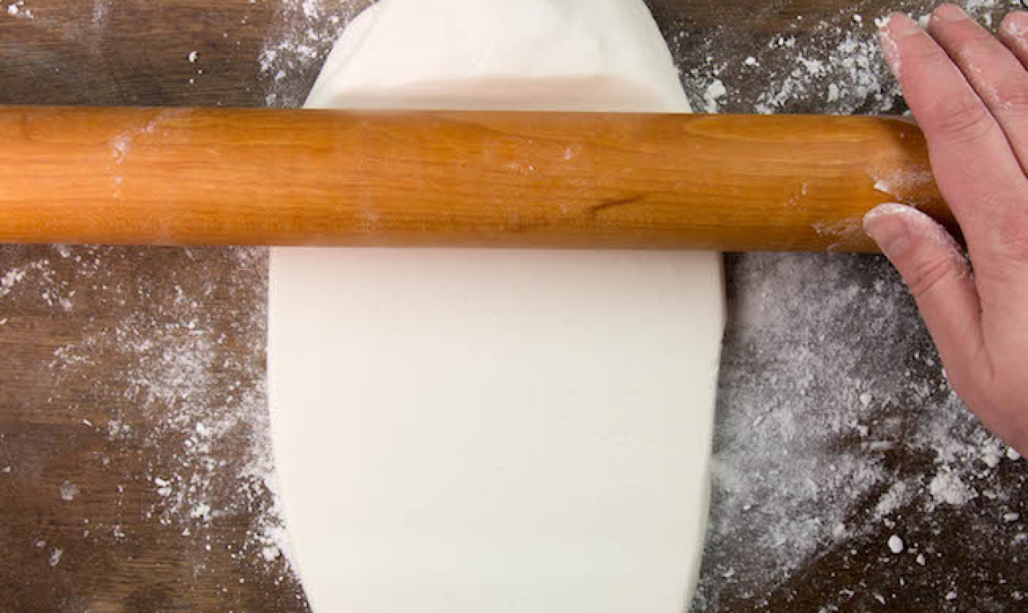 Bake It Easy: How to Make Sugar-Free Fondant