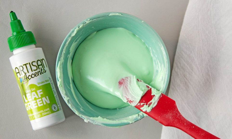 Color Royal Icing for Beautiful Sugar Cookies Craftsy