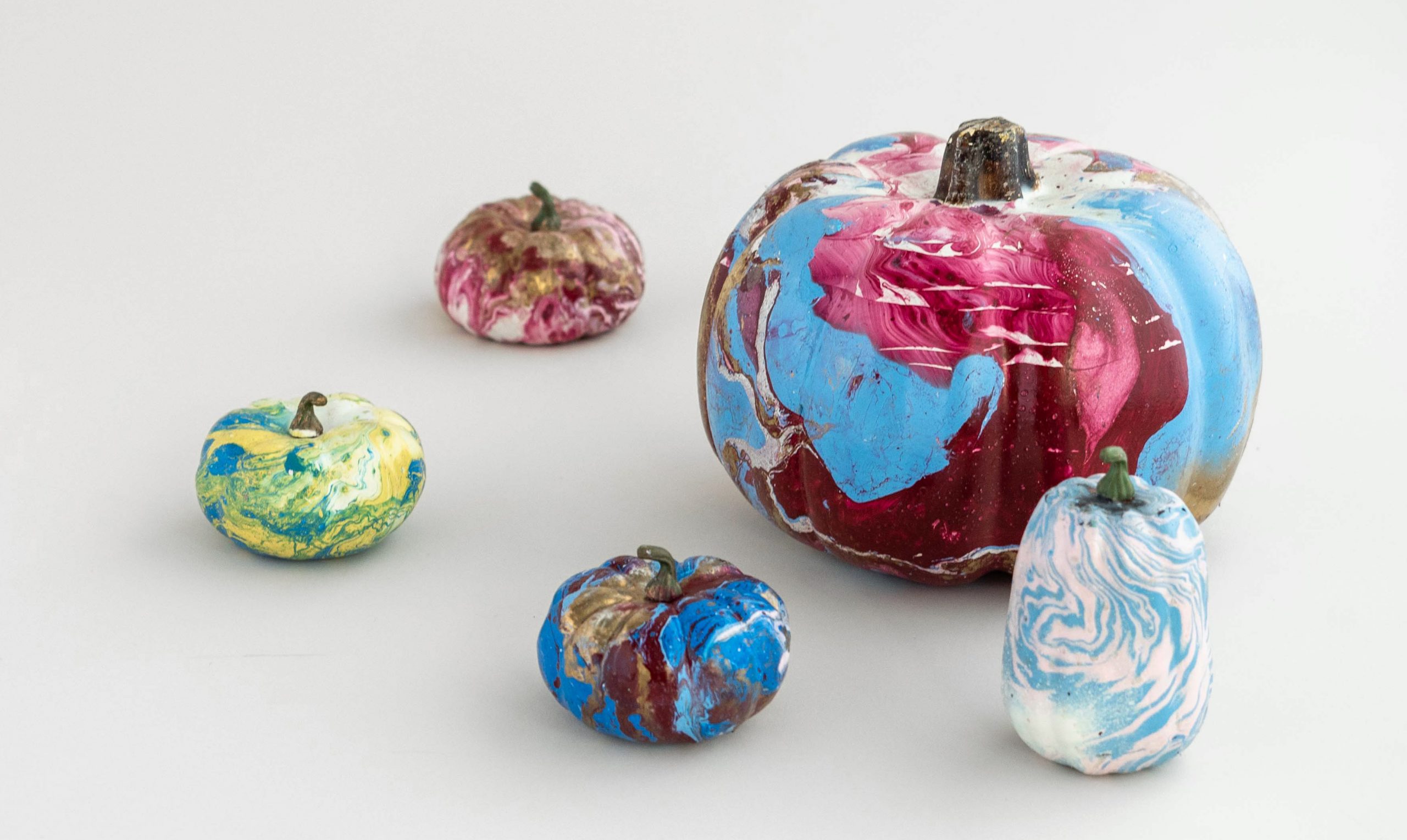 faux-marble painted pumpkins