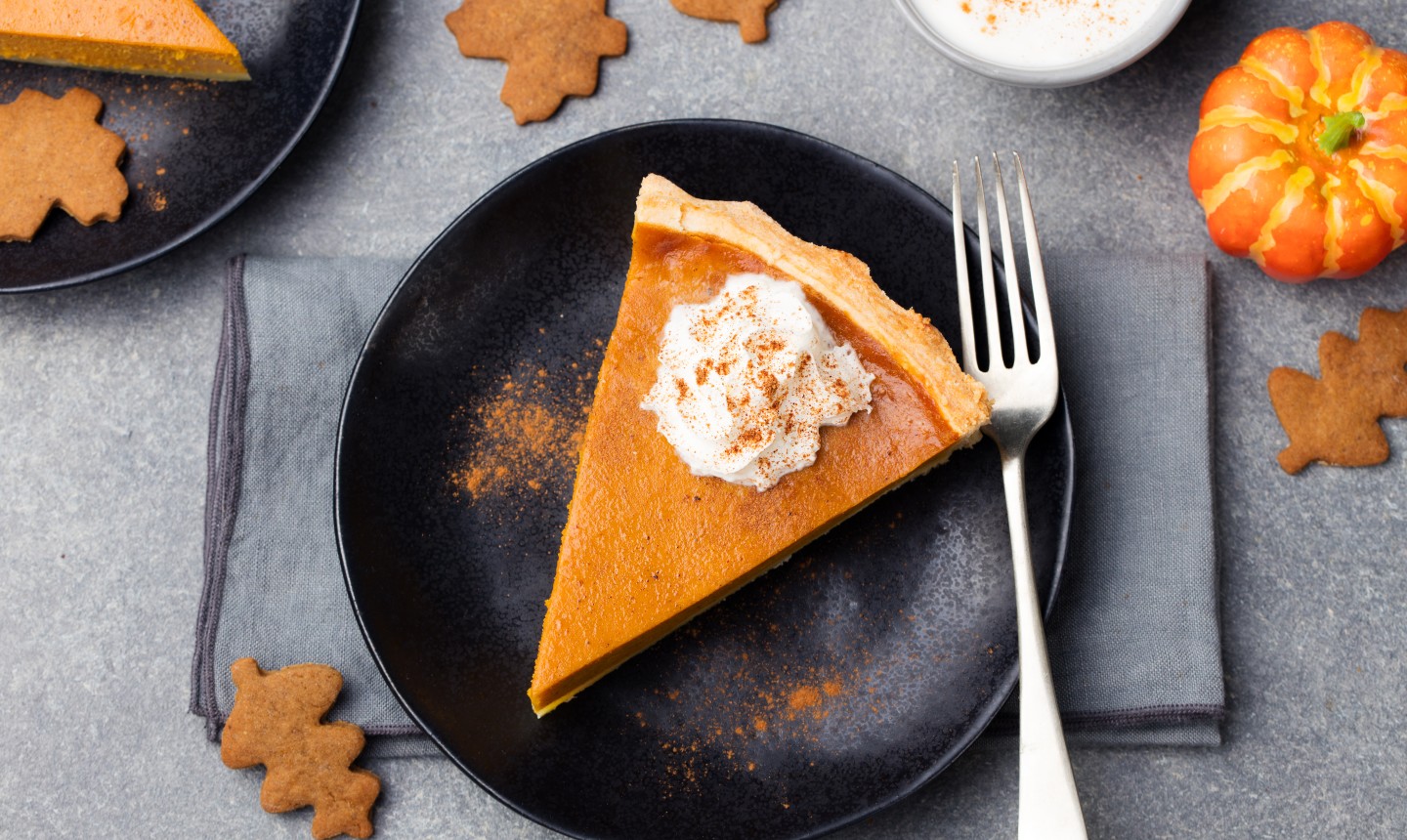 pumpkin pie slice