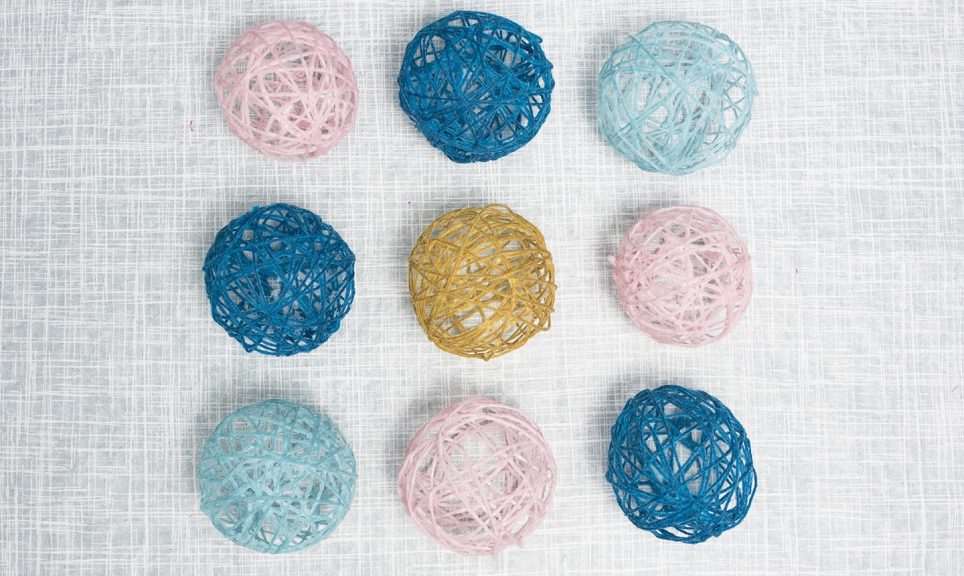 Use Scrap Yarn to Make Ornaments and Garland | Craftsy