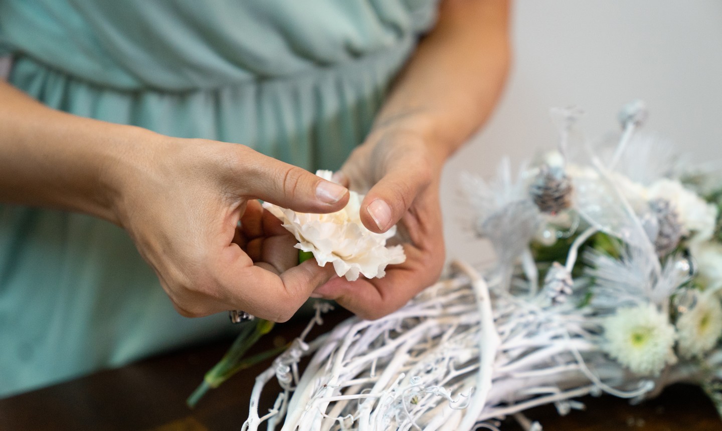 making a flower wreath