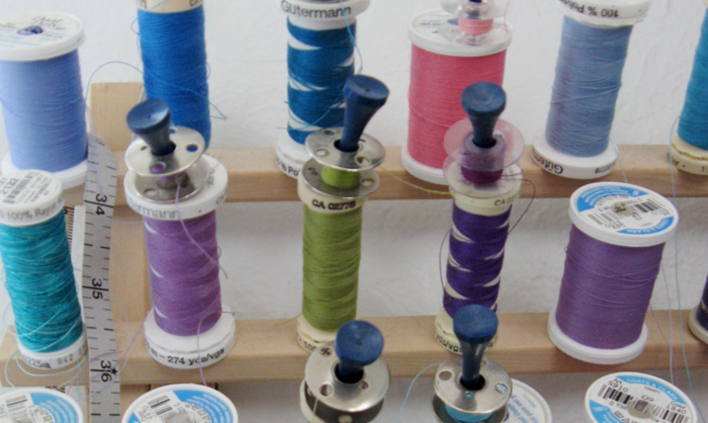 6 Fresh Ways to Organize Your Thread Stash