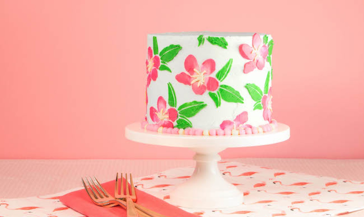 2 Methods To Decorate A Cake With A Stencil, Decorate Your Cake In Less  Than 5 Minutes