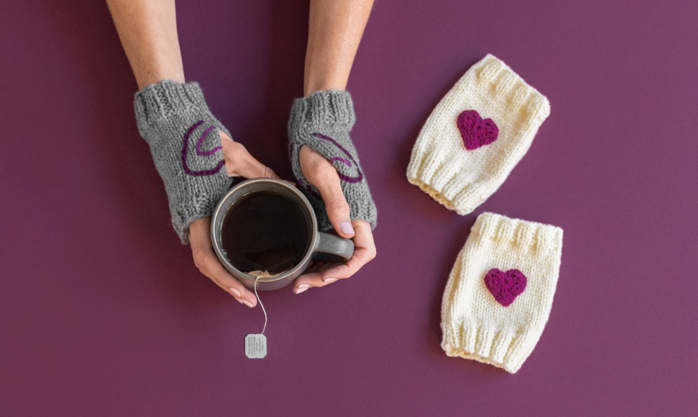 embroidered fingerless gloves