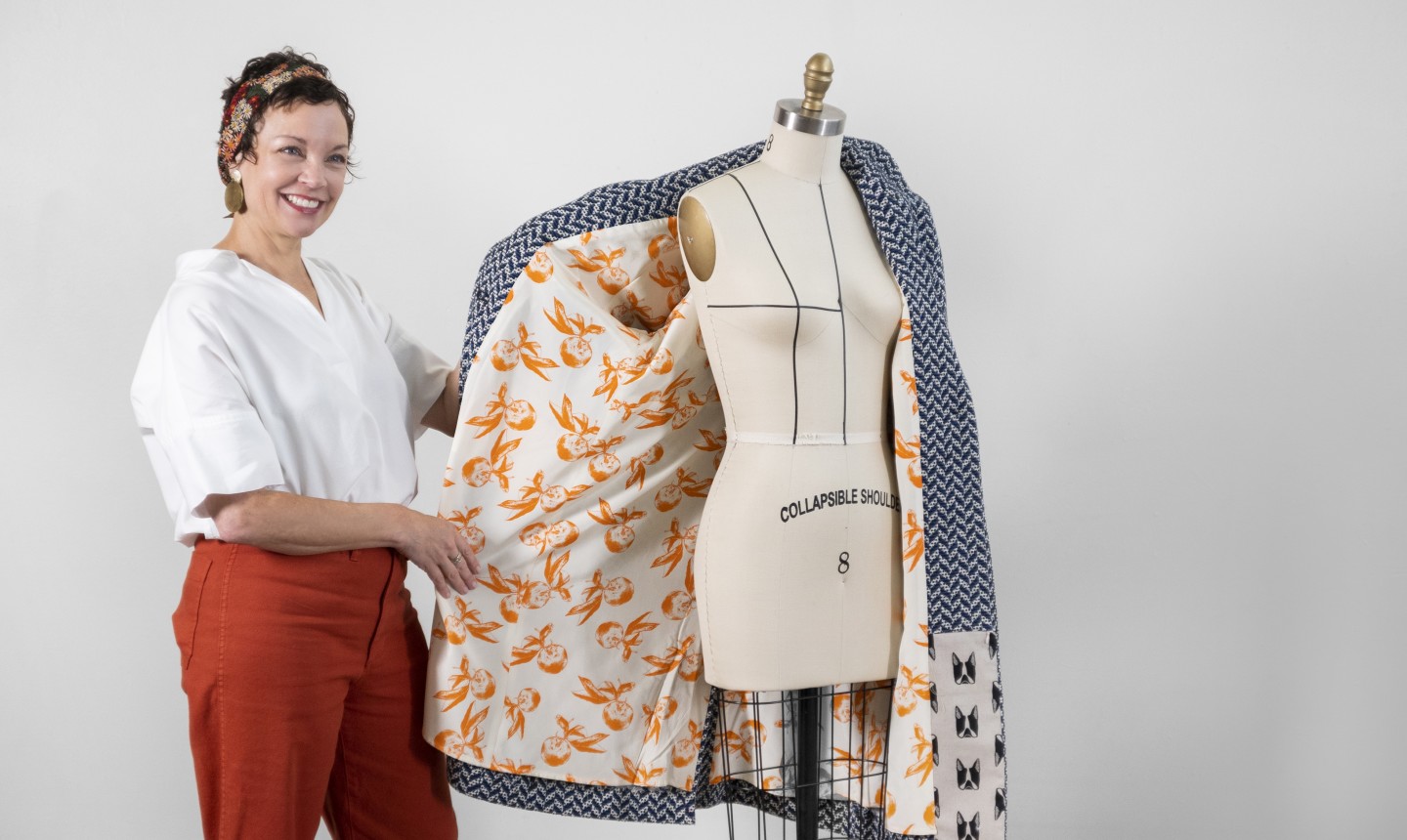 suzy furrer dressing a mannequin