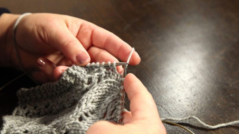 Knit Faster With Continental Knittingproduct featured image thumbnail.