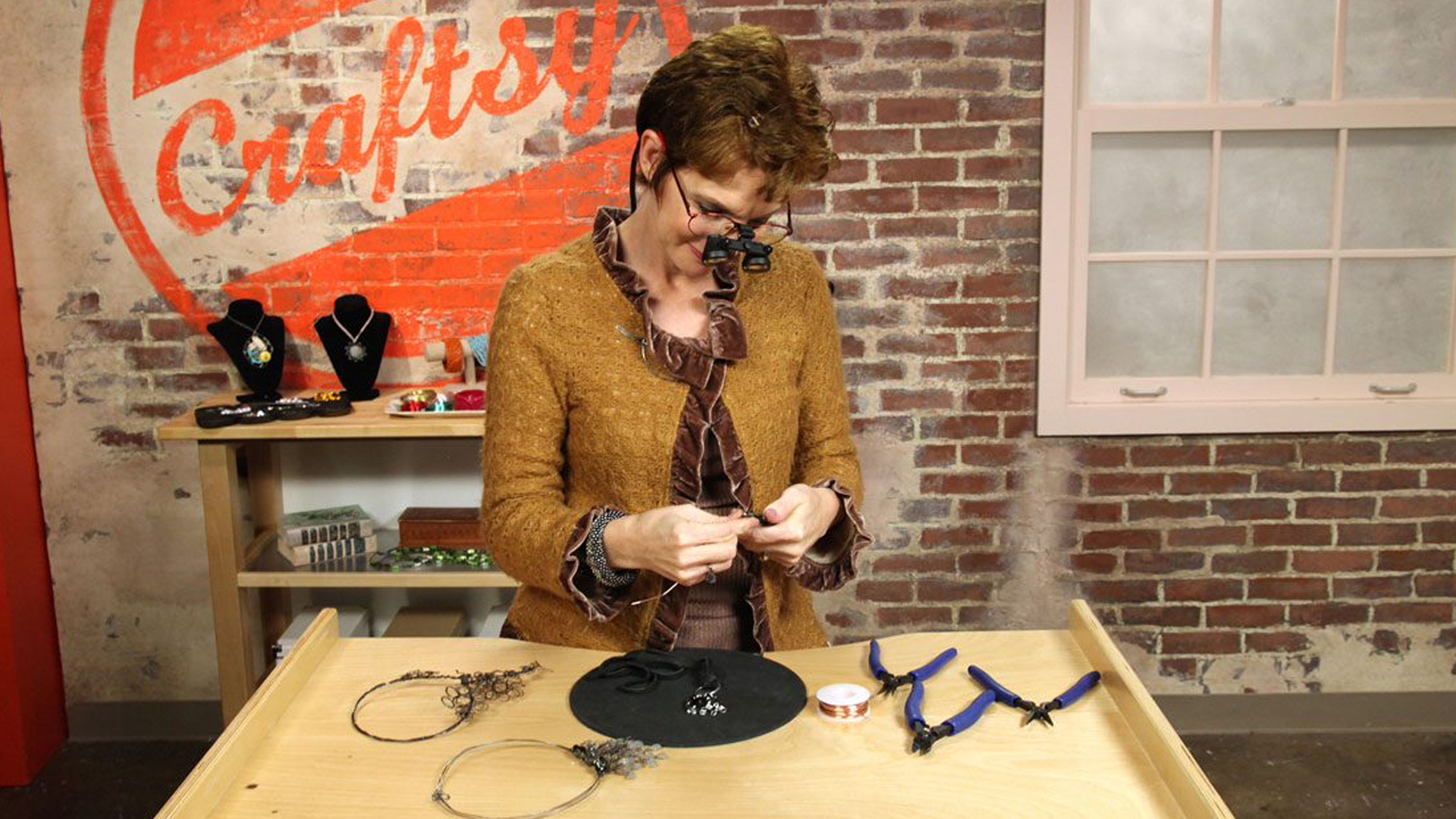Essential Wirework Techniques | Craftsy
