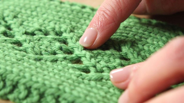 Perfect Knits Every Time: Understanding Knitting Patternsproduct featured image thumbnail.