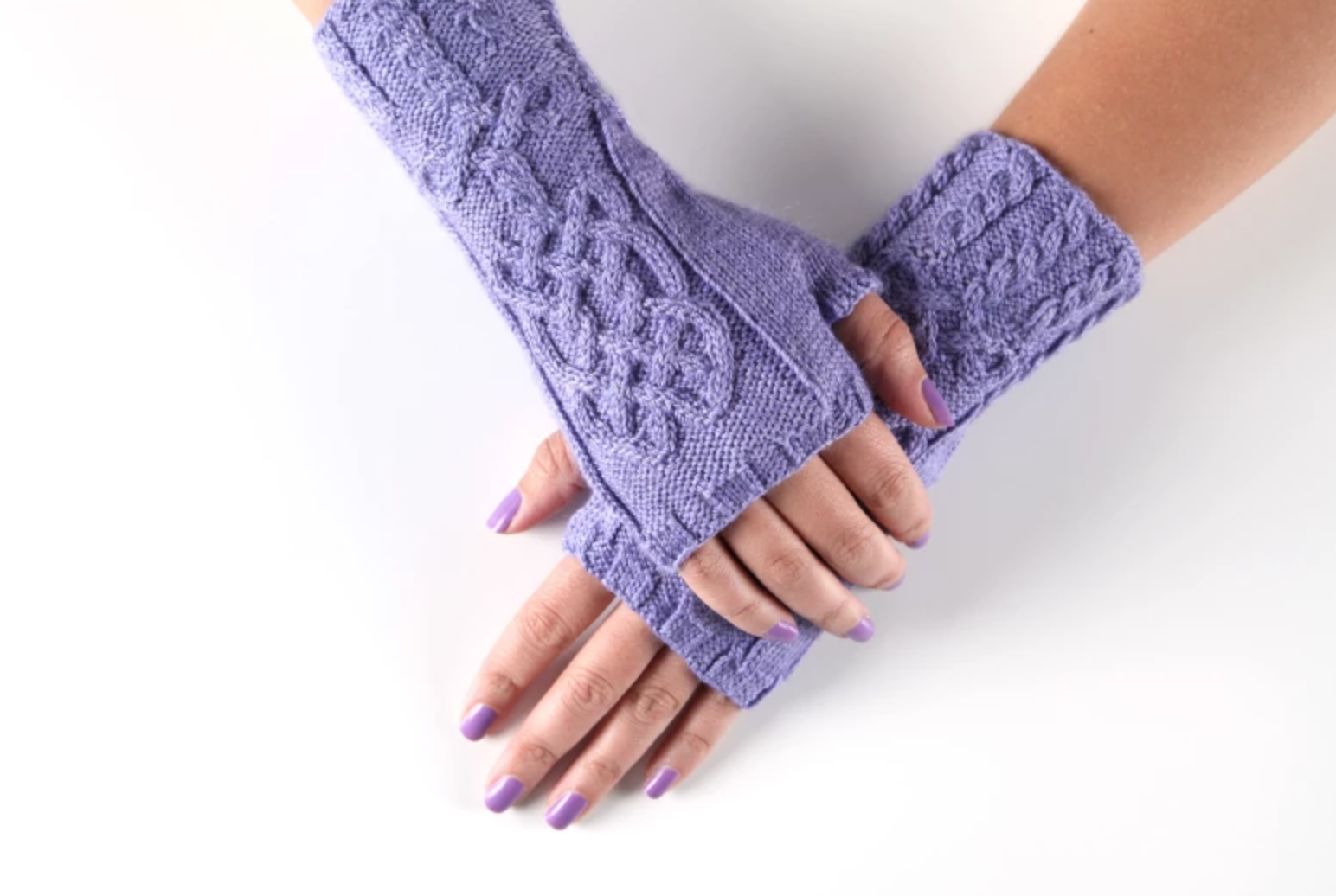 cabled knit mitts