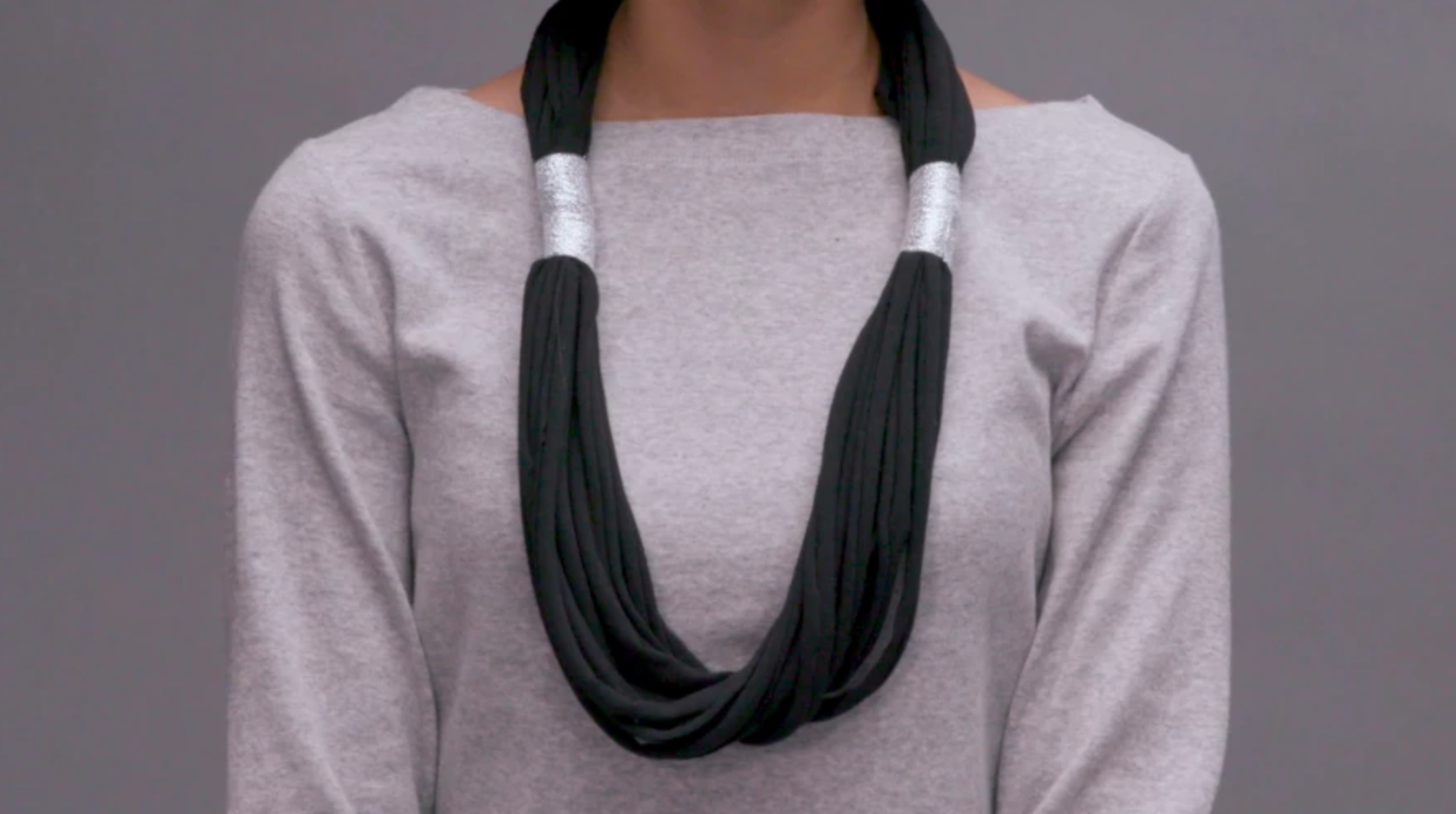 chunky t-shirt necklace