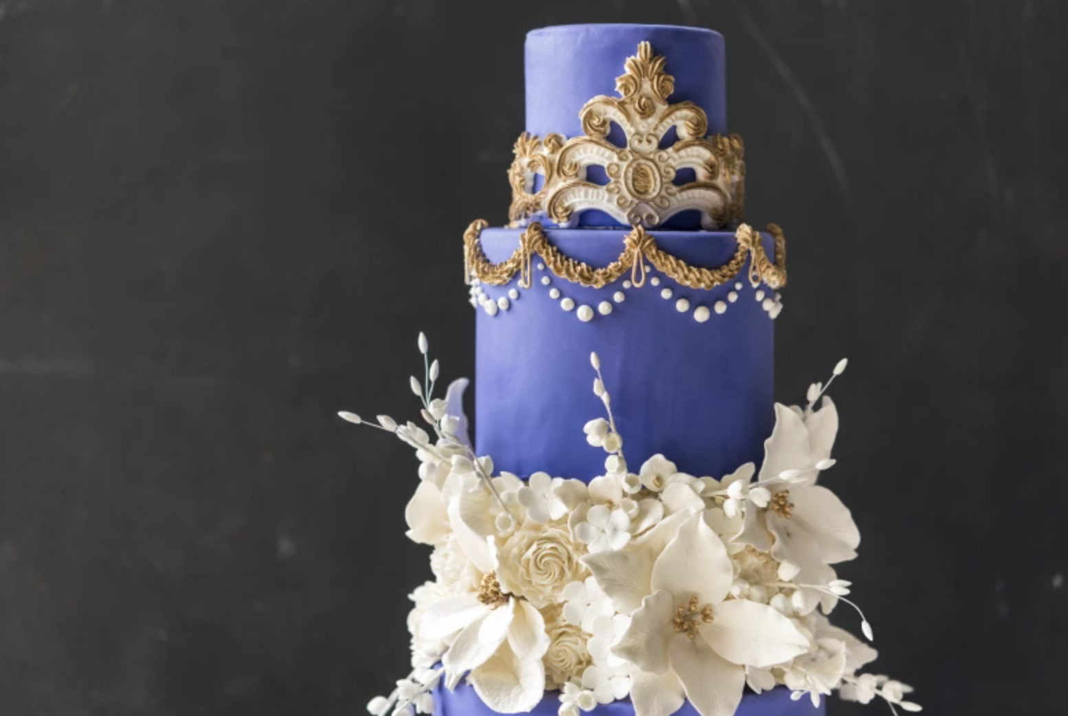 purple royal cake