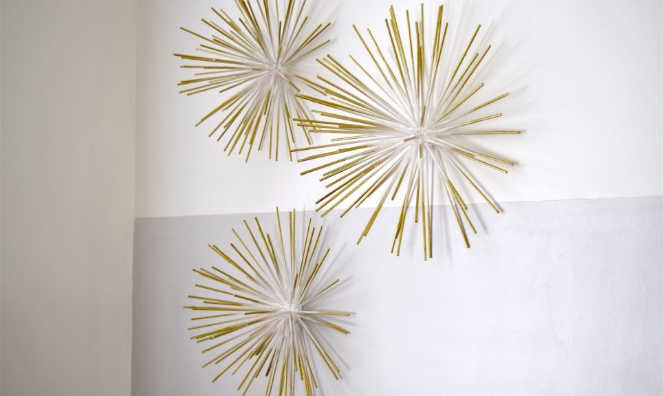 This DIY Starburst Wall Art Gives Your Room Instant Glam | Craftsy