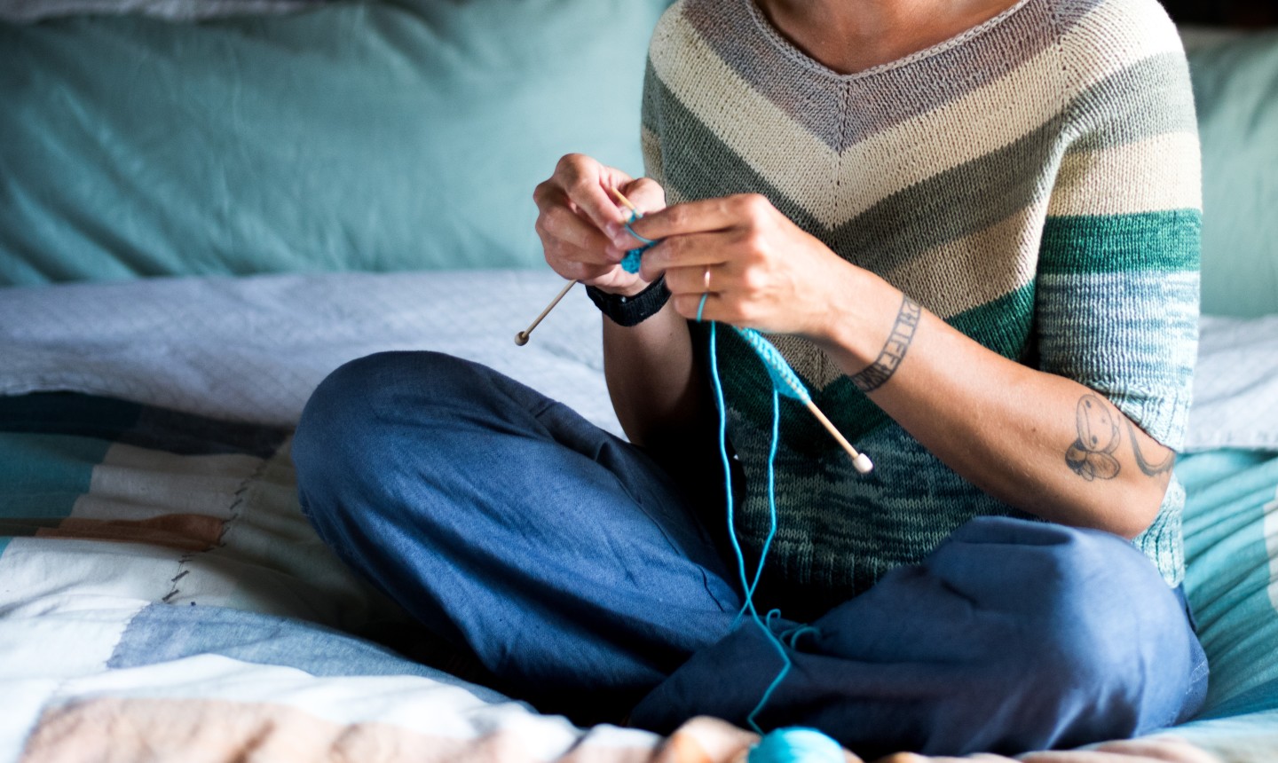 woman knitting