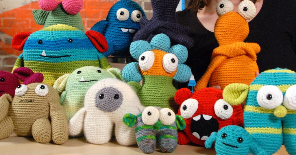 Various knit animals