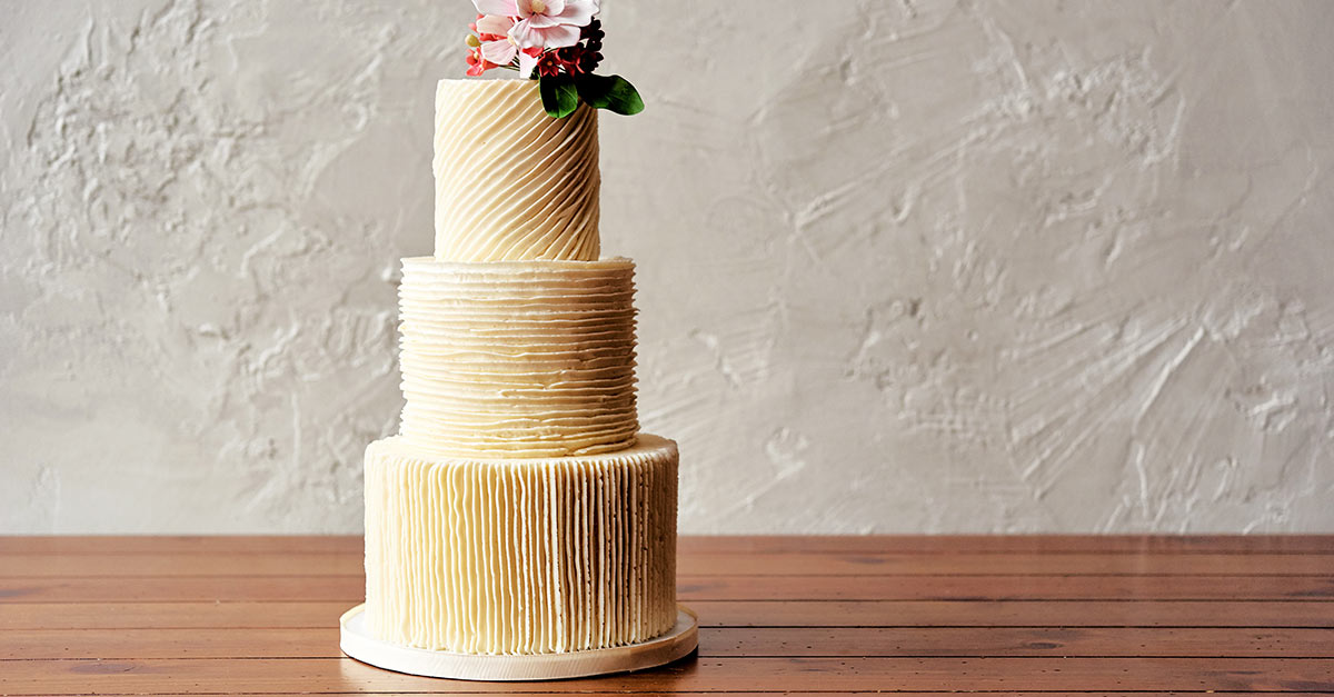Cake decorated with buttercream lines