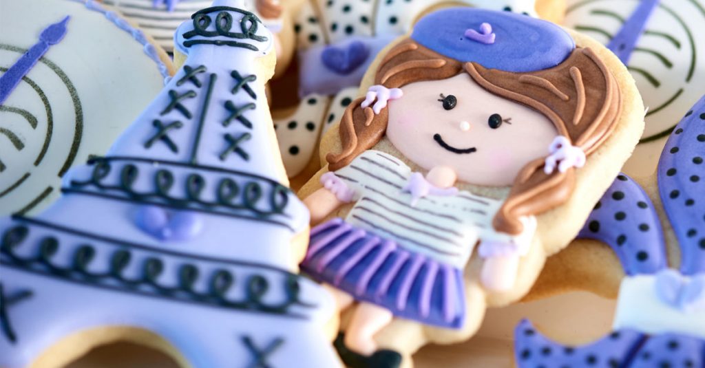 Sugar cookies decorated in Paris theme