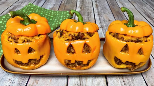Jack-O’-Lantern Stuffed Peppersproduct featured image thumbnail.