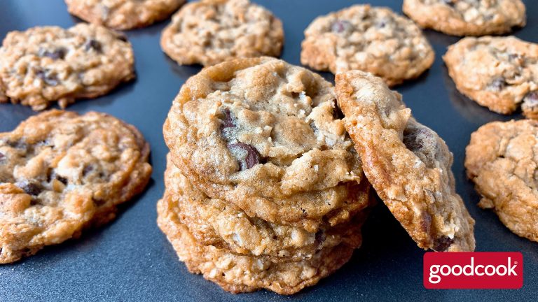 Bake Like a Pro with Robin Miller and GoodCook: Oatmeal Chocolate Chip Cookiesproduct featured image thumbnail.