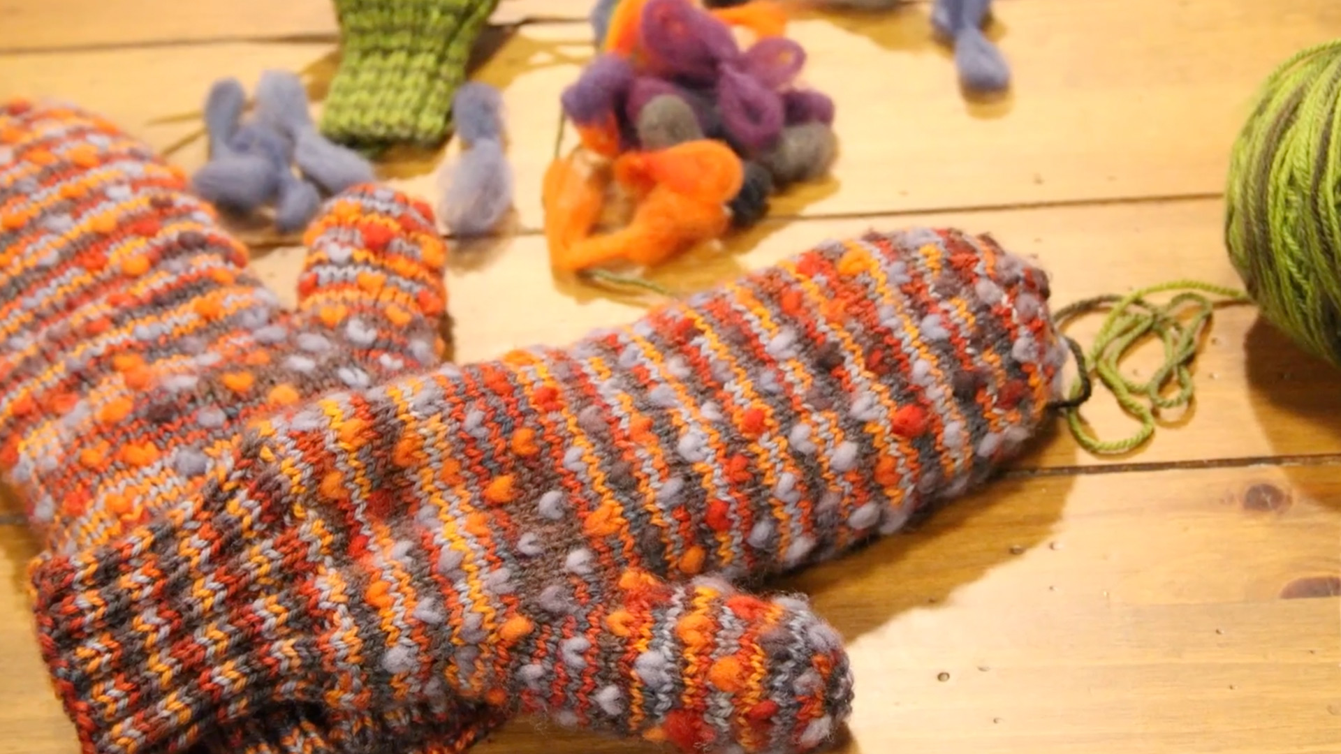 Warm In Here Thrummed Mittens | Marly Birdarticle featured image thumbnail.