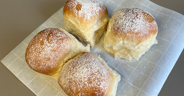 One Dough, Three Ways: Hamburger Buns, Slider Buns, and Rollsarticle featured image thumbnail.